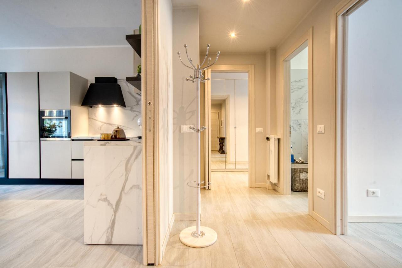 Caseospitali - Casa Janas, Elegante Trilocale Per 5 In Zona Centrale Milan Exterior photo